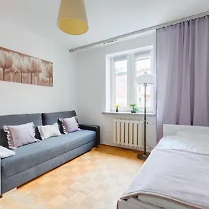 Apartament 2 Bedroom In Location, Warszawa